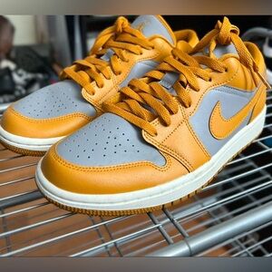 Jordan Low 1s Cement Gray